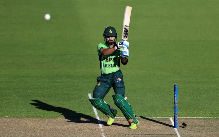 Babar Azam shows his funny side with viral dance moves in training session for Pakistan